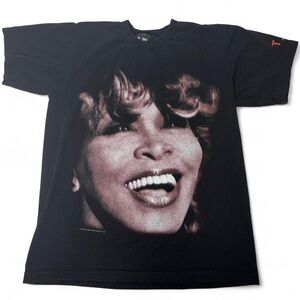 ⭐️ Giant *RARE* 1999 Tina Turner Tee